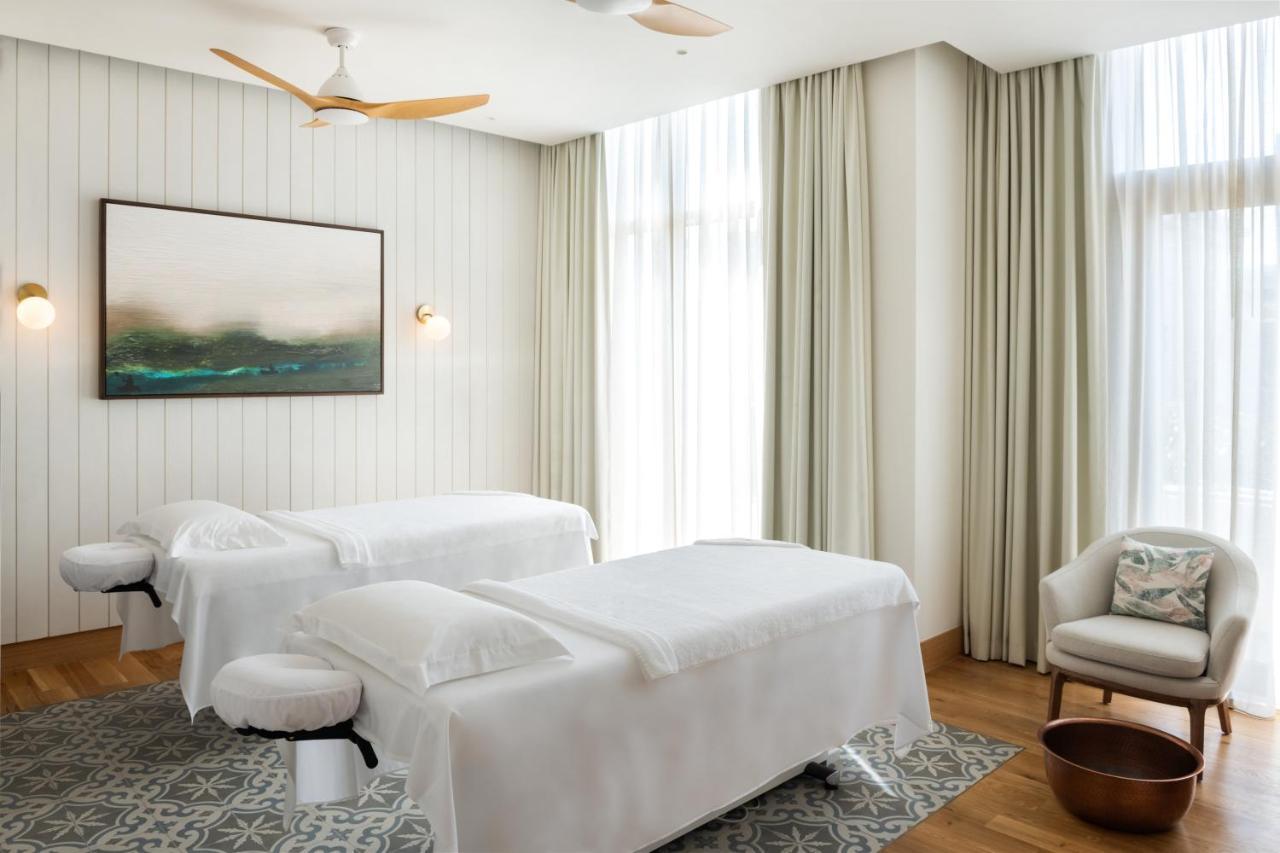 Vida Beach Resort Umm Al Quwain Exterior photo A massage room at the spa